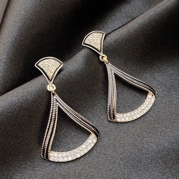 🔸2 for $15🔸Earrings - Picture 2 of 5